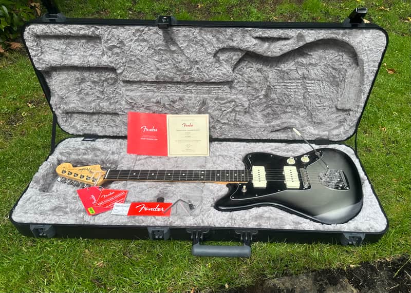 Jazzmaster Bargain: $672 Off MSRP!