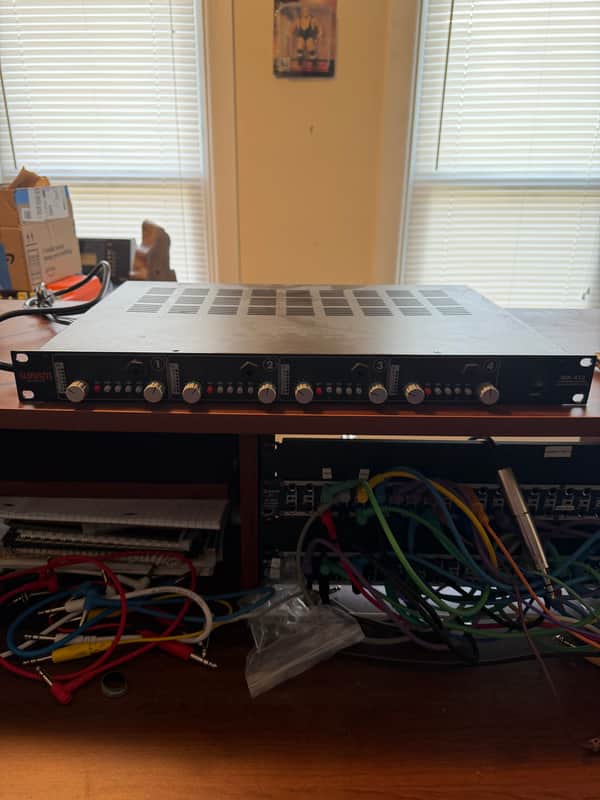 Warm Audio WA-412 Mic Preamp - $850 (Used) Save: $0!