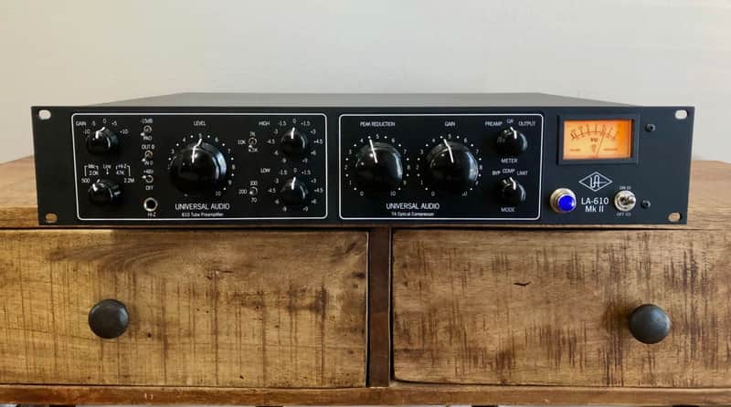 LA-610 MkII Bundle: Save $0 - Legendary Tube Channel Strip + Gold Cables!