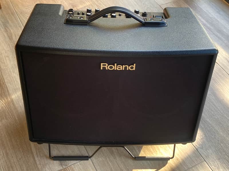 Roland AC-90 Acoustic Chorus Combo - $585.96 (Save $0!)
