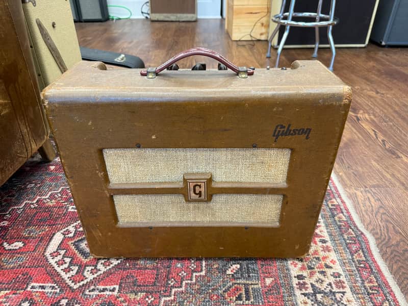 Vintage Vibes on a Budget: '53 Gibson GA-20 Tan for $1500!