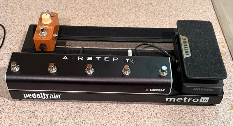 STEAL ALERT: Tonex One Double Pedal Board 59% OFF!