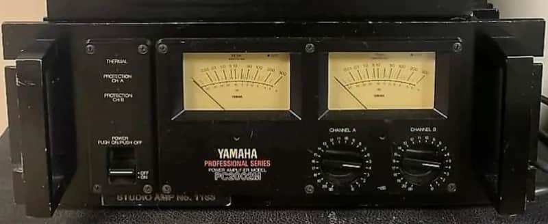 PC2002M & Auratone 5c Super Sound Cubes (Pair) with Isoacoustics Stands