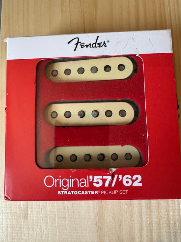 Fender 099-2117-000 Pure Vintage Original '57 / '62 Stratocaster Pickup Set 2010s - Aged White