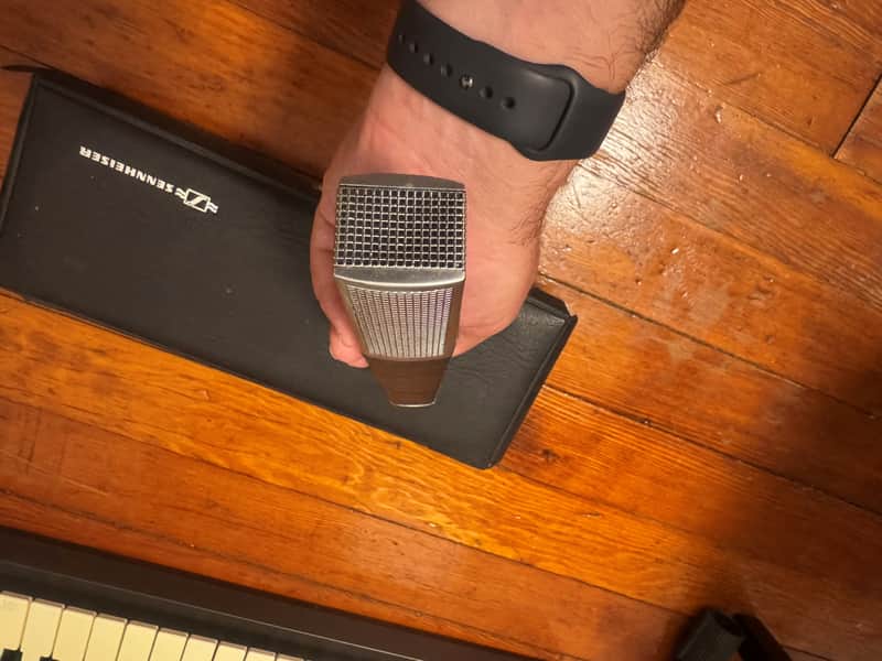 Sennheiser MD 441U Supercardioid Mic for $901 (40% off MSRP)