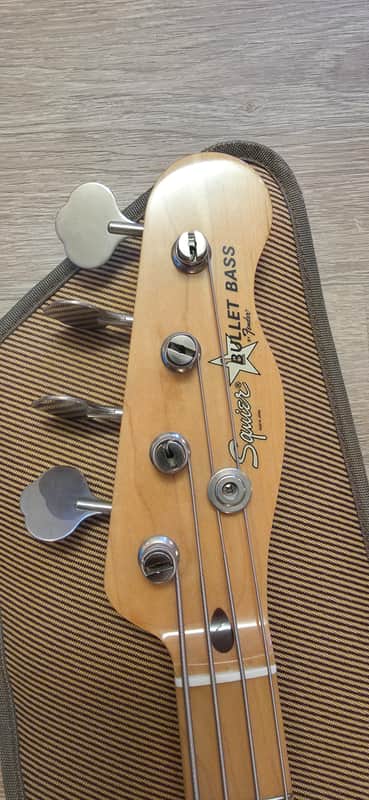 Squier Bullet Bass B-34 Steal - 44% Off!