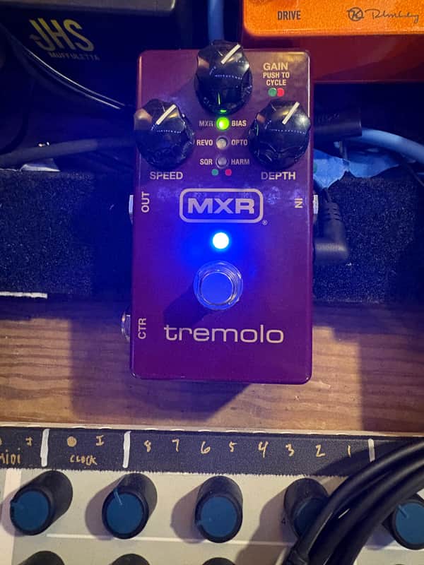 MXR M305 Tremolo - Genuine Savings of $0!