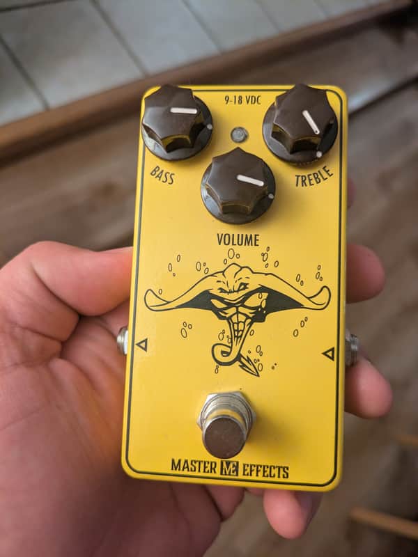 Manta Ray 2 Band Preamp: 92% Off MSRP!