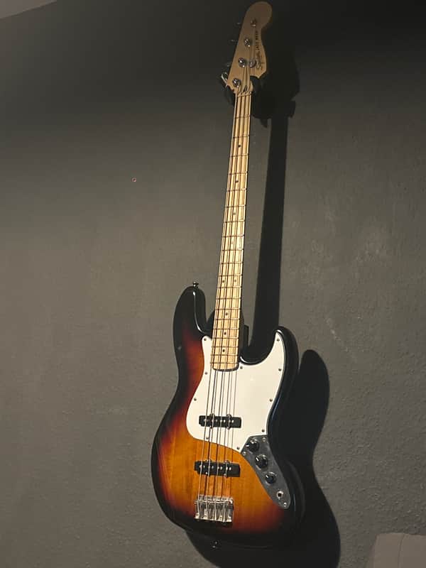 Squier Affinity Jazz Bass V: Save $0 on this iconic bass!