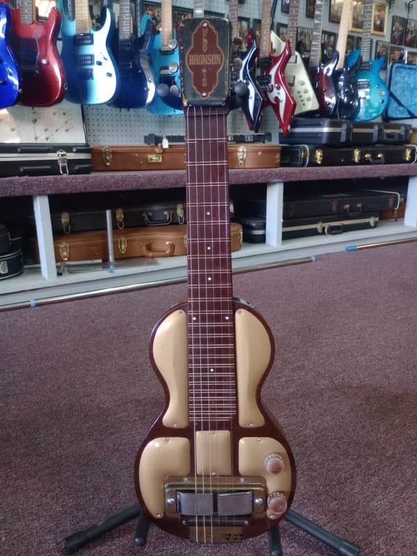 Vintage Bronson Melody King Lap Steel | $1599 (Reg $3500+)