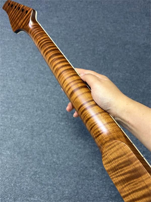 ROASTED FLAME MAPLE GUITAR - $120 (was: ???)