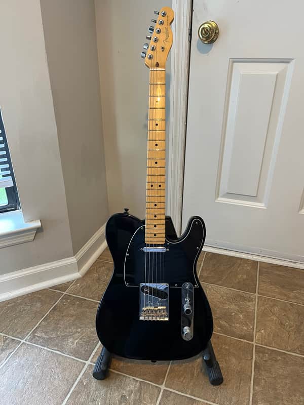 Fender American Standard Telecaster with Maple Fretboard 2015 - Black