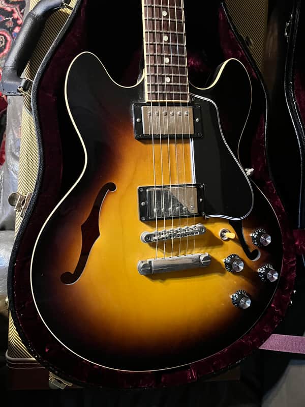 Custom Shop ES-339 Fat Neck - $2600 (Authentic Savings: $0)
