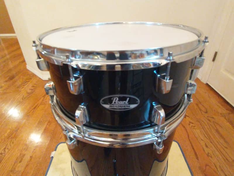 Gloss Black Pearl Roadshow Snare Drum for $85 (75% Off MSRP)!