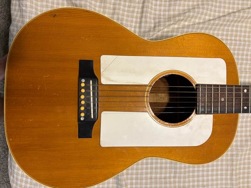 Vintage Gibson F-25 Folksinger: Save $200!