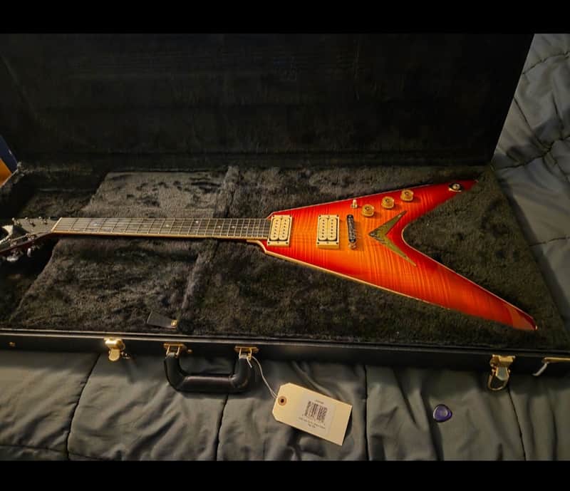 Trans Cherry Sunburst Deal! Dean Patents Pending V Custom Shop Reissue 2020 - $2999