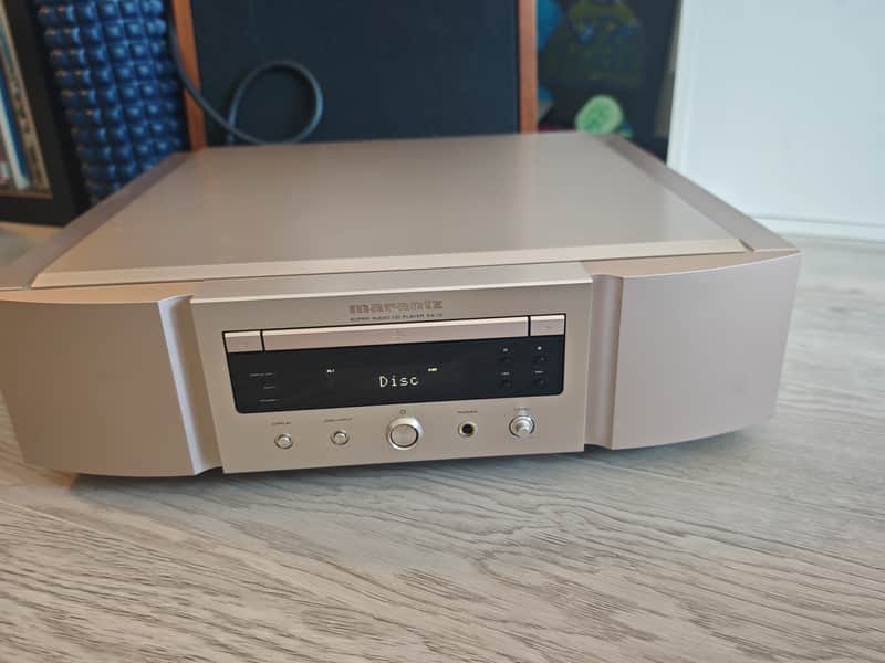 SA-10 SACD Player/DAC in Champagne Gold - $6470 (Used)