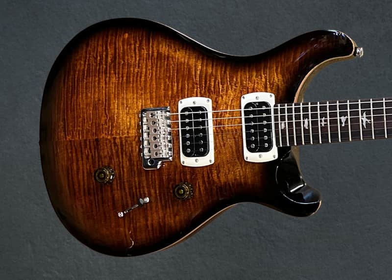 PRS SE Custom 24 '25 for $595 (Reg $1,500+)