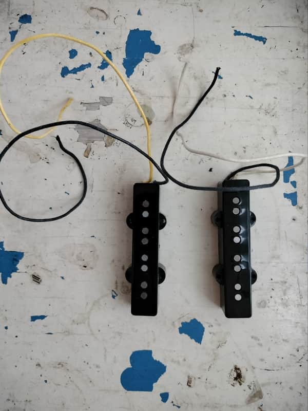 Vintage Jazz Bass Pickup Set for Cheap!