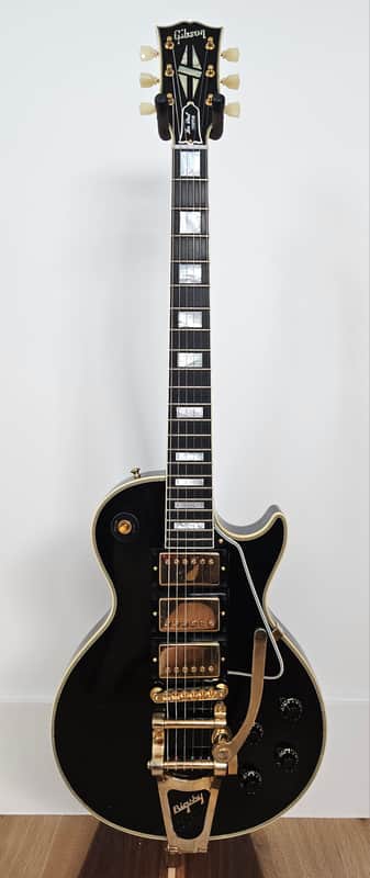 Gibson Les Paul Custom Reissue: $7500 (Save $0!)