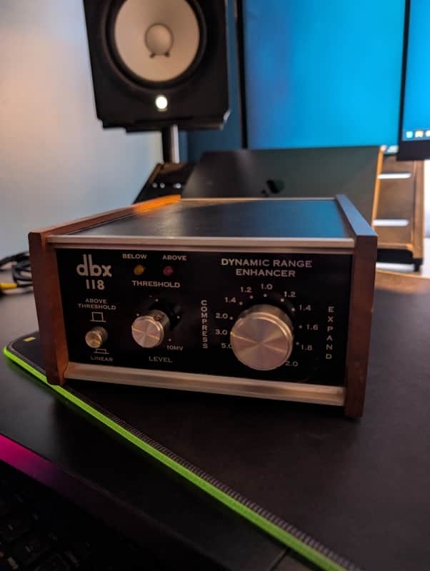 Vintage dbx 118 Dynamic Range Enhancer - $100! (Save $0)