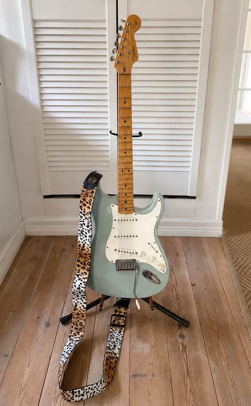 Yngwie's Dream Stratocaster: $4169 (was who-knows-how-much!)!